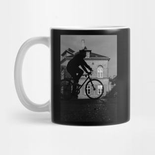 Passing by Mug